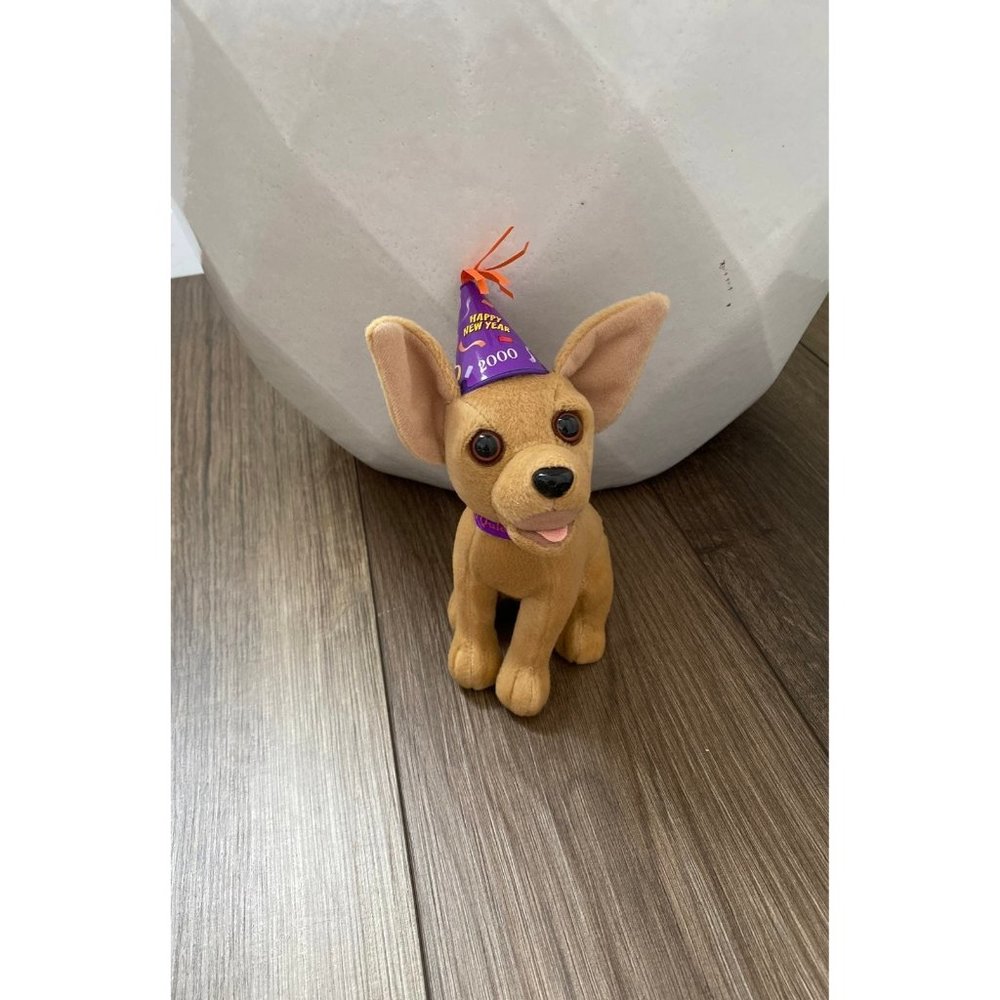 Vintage Taco Bell Chihuahua Happy New Year 2000 Plush Toy